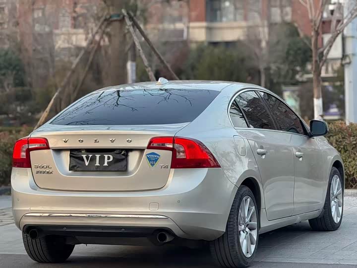 Volvo S60 2018 S 60 L T 4 — фото 9