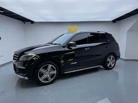 Mercedes-Benz M-Class 2015 AMG ML 63 — фото 24