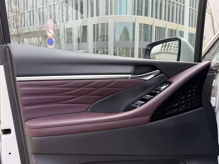 Trumpchi M8 2024 400 T — фото 4