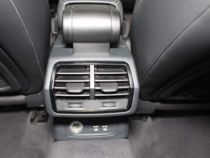 Audi Q3 2019 40 TFSI quattro — фото 11