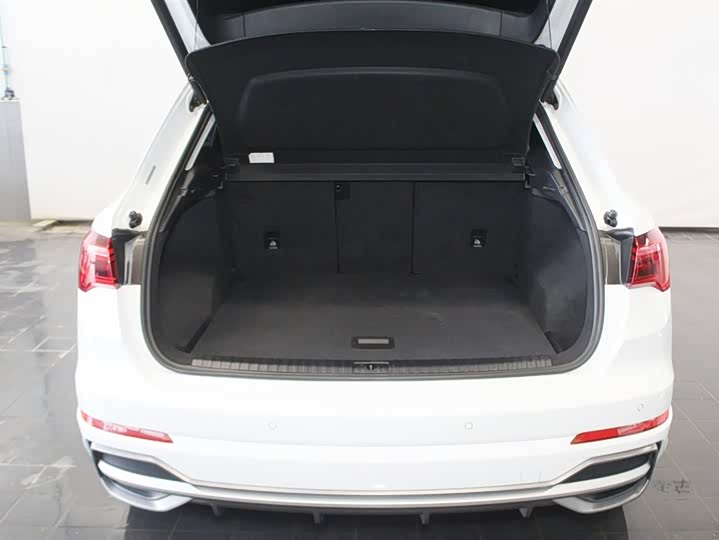 Audi Q3 2019 40 TFSI quattro — фото 7