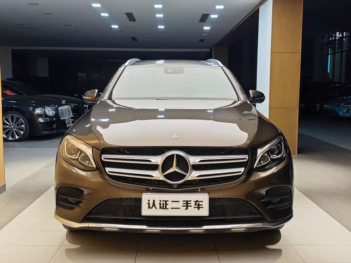Mercedes-Benz GLC 2017 GLC 260 4 MATIC Luxury — фото 3