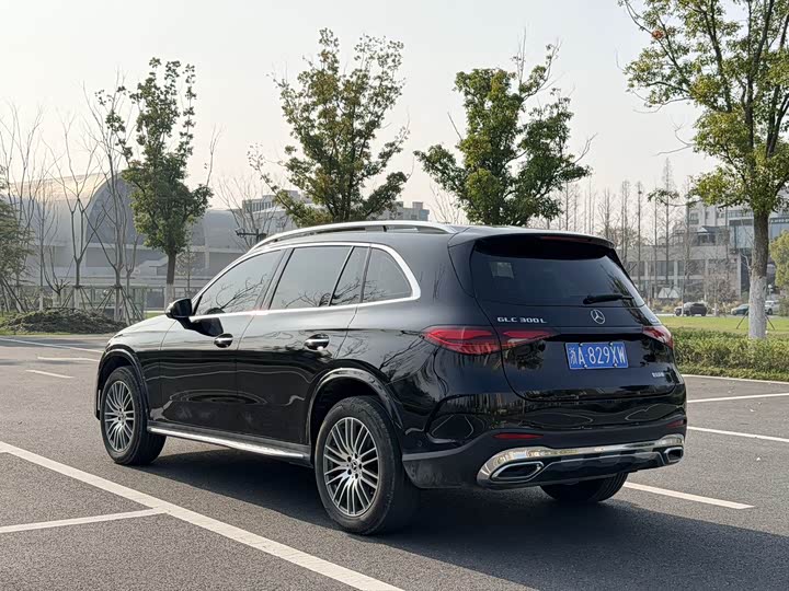 Mercedes-Benz GLC 2024 GLC 300 L 4 MATIC 7 — фото 4