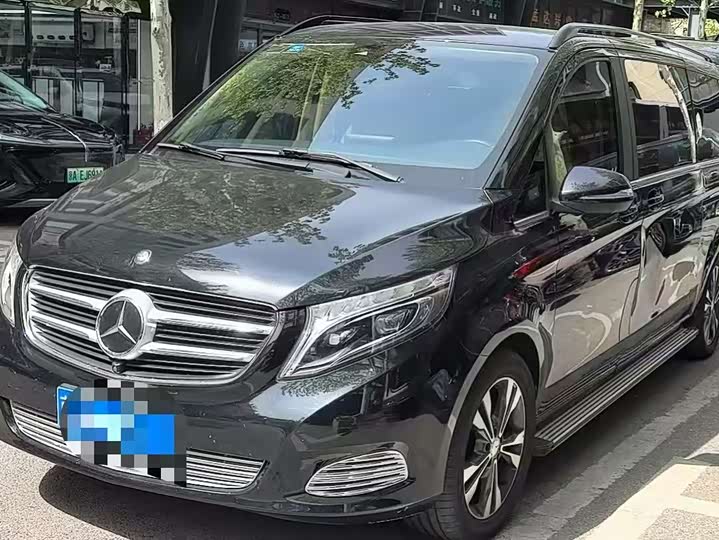 Mercedes-Benz V-Class 2017 V 260 L — фото 10