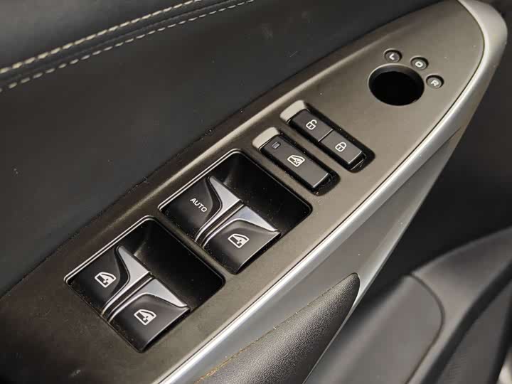 Changan CS75 PLUS 2021 1.5 T ATLuxury — фото 10