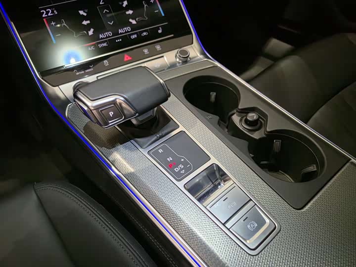 Audi A6 2022 allroad quattro 55 TFSI — фото 14