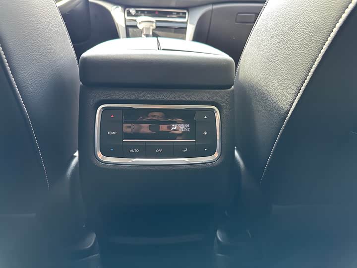 Trumpchi GS8 2020 390 T 2 WD ( ) — фото 13