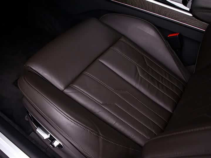 Audi A8 2019 Plus A 8 L 50 TFSI quattro Comfort — фото 13