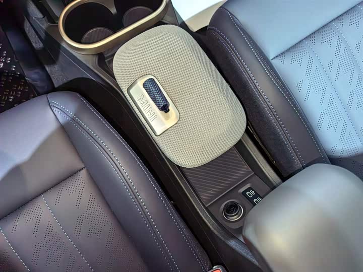 MINI Hatch — фото 11