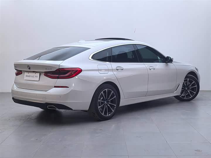 BMW 6-Series 2022 630i — фото 3