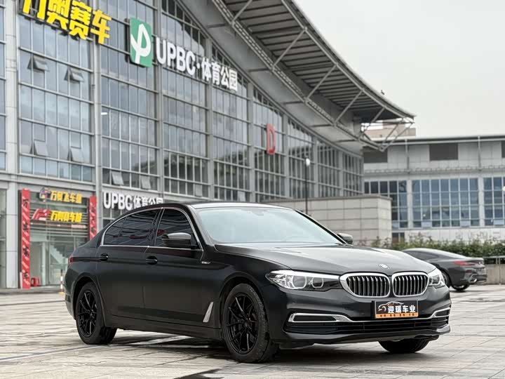 BMW 5-Series 2020 525 Li — фото 7