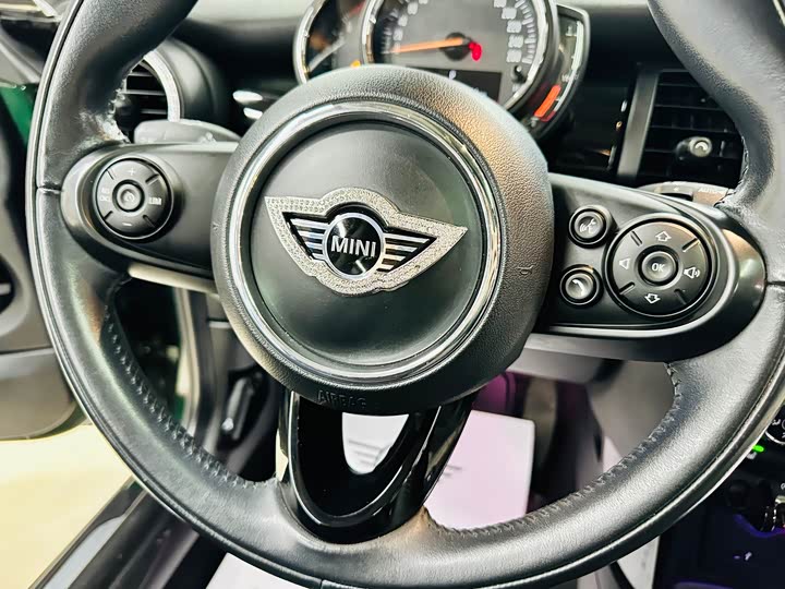 MINI Hatch — фото 39