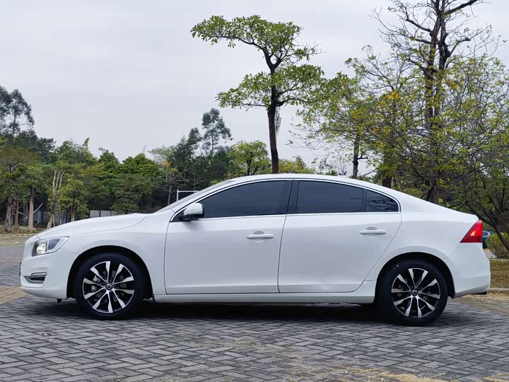 Volvo S60 2019 S 60 L T 5 — фото 4