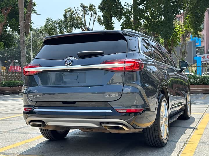 Buick Enclave — фото 5