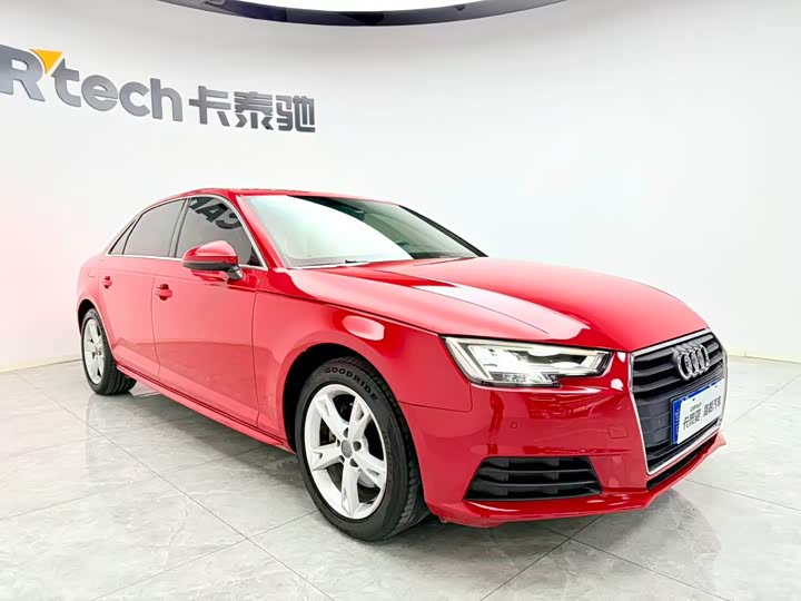 Audi A4L 2017 40 TFSI — фото 3