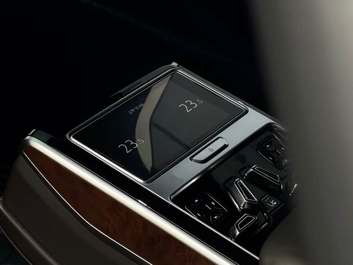 Audi A8 2019 Plus A 8 L 50 TFSI quattro Luxury — фото 14