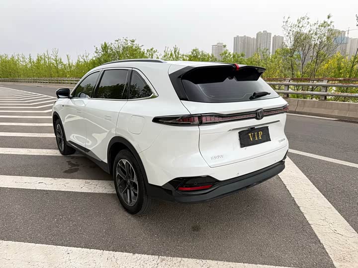 Changan CS75 PLUS 2025 1.5 T — фото 7