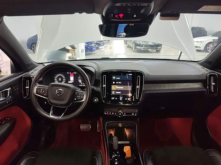 Volvo XC40 2021 T 4 WD — фото 10