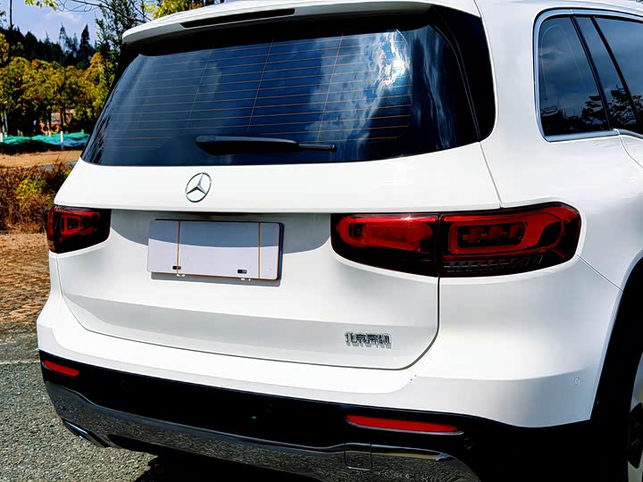 Mercedes-Benz GLB 2021 GLB 200 — фото 15
