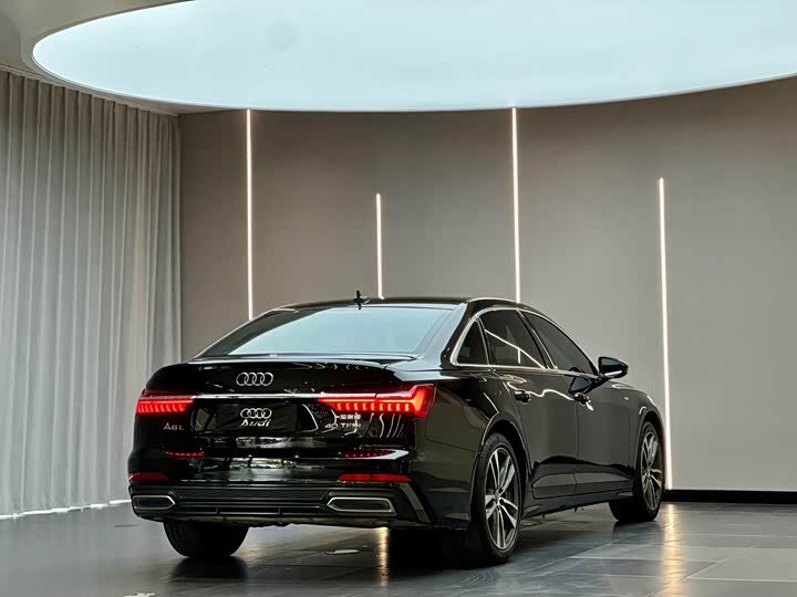 Audi A6L 40 TFSI люкс-динамик — фото 8