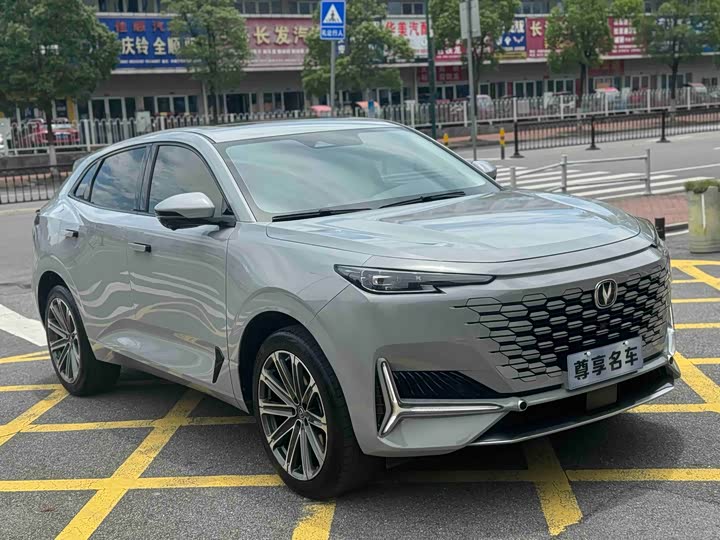 Changan UNI-K 2021 2.0 T Premium — фото 3