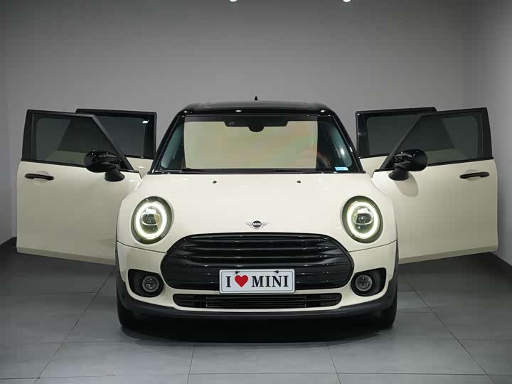 MINI Clubman — фото 5