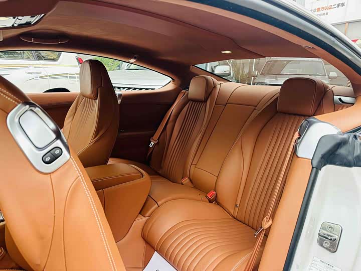Bentley Continental GT — фото 10