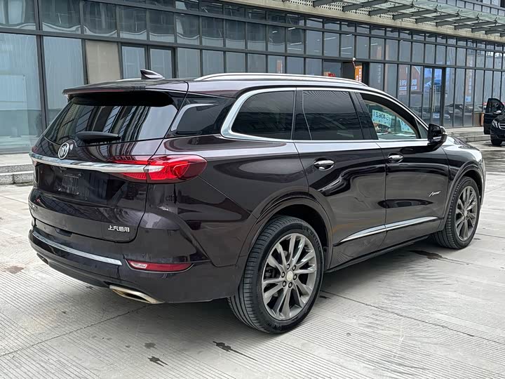 Buick Enclave — фото 6