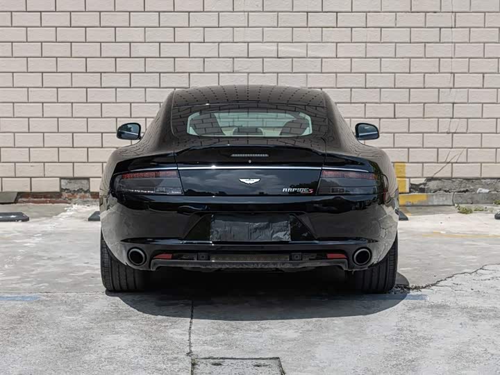 Aston Martin Rapide 2017 6.0 L S — фото 5