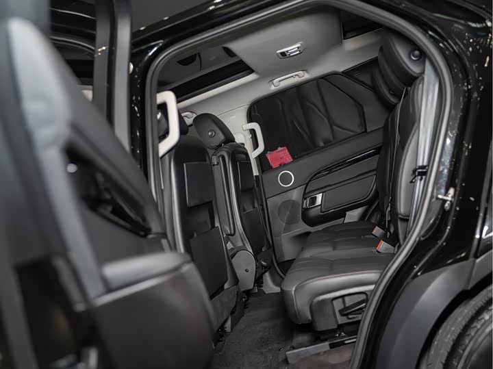 Land Rover Discovery — фото 18
