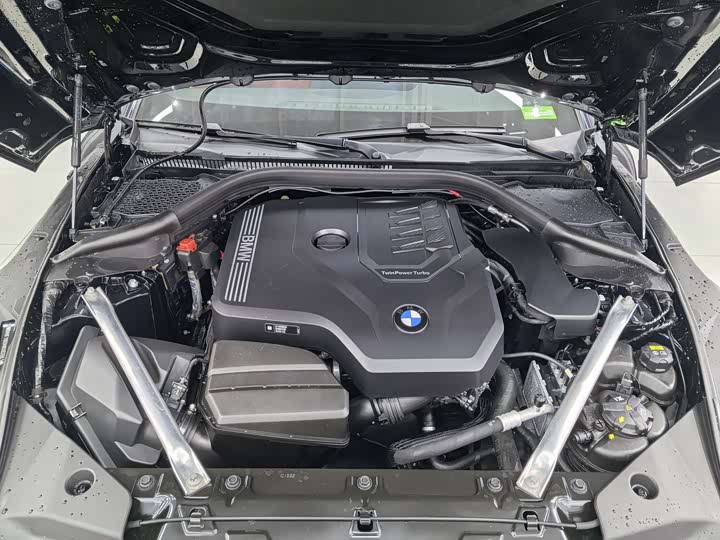 BMW Z4 2022 s Drive 25i M — фото 26