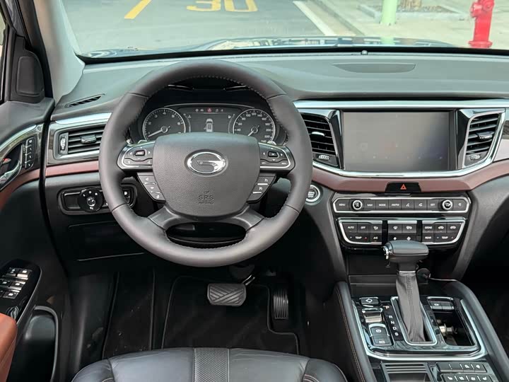 Trumpchi GS8 2017 320 T 2 WD ( ) — фото 5