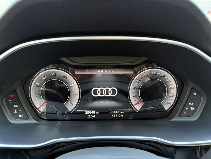 Audi Q3 2022 35 TFSI — фото 12
