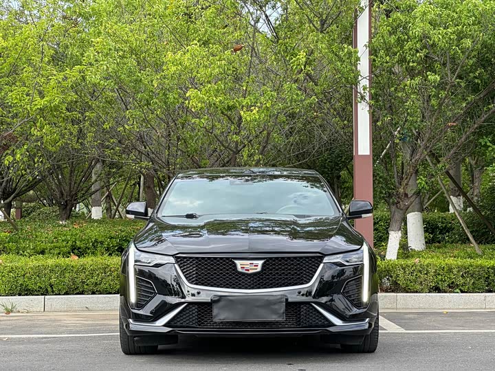 Cadillac CT 4 2021 28 T Premium — фото 2