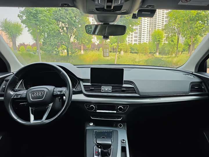 Audi Q5L 2020 40 TFSI — фото 5