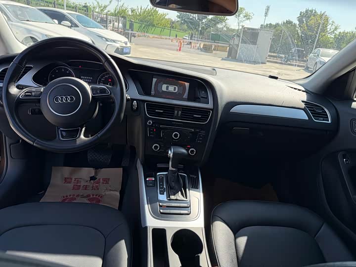 Audi A4L 2015 35 TFSI ATStandard — фото 6