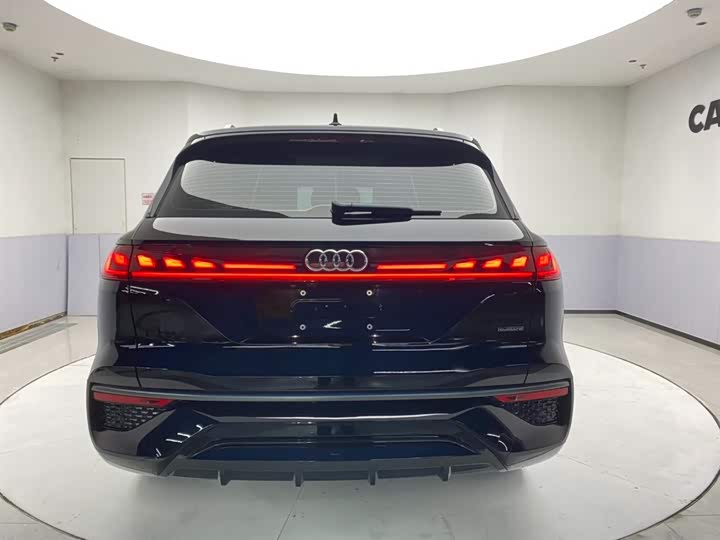 Audi Q6 2023 45 TFSI quattro — фото 6