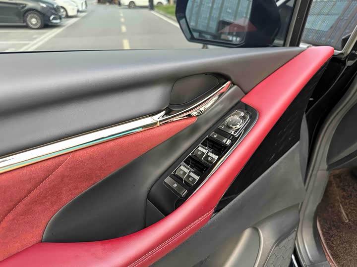 Trumpchi M8 2024 400 T — фото 9