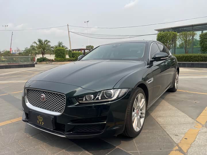 Jaguar XEL 2019 2.0 T 200 PS — фото 1