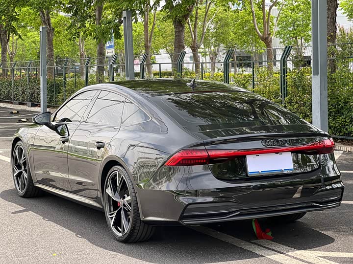 Audi A7 2024 55 TFSI quattro — фото 4