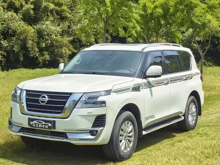 Nissan Patrol — фото 2