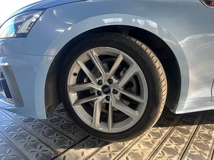 Audi A5 2023 Sportback 40 TFSI — фото 17
