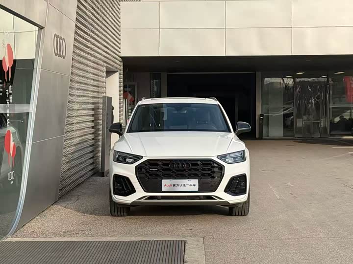 Audi Q5L 2024 40 TFSI — фото 2