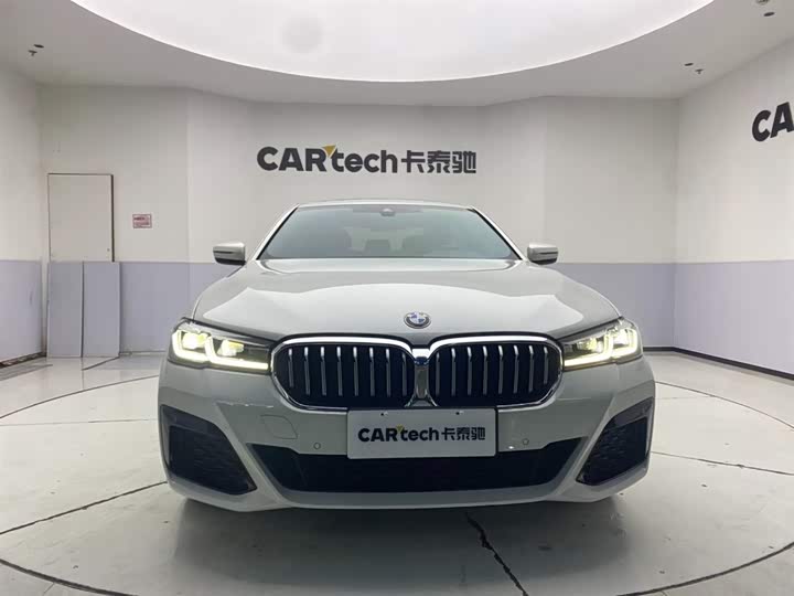 BMW 5-Series 2023 530 Li Leading M — фото 3