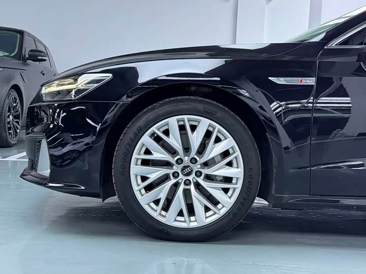 Audi A 7 L 2024 45 TFSI S-line — фото 19