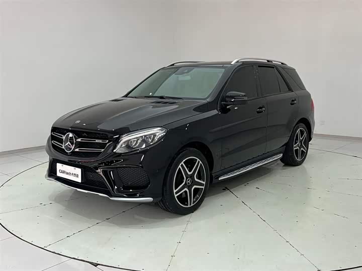 Mercedes-Benz GLE 2017 AMG GLE 43 4 MATIC — фото 5