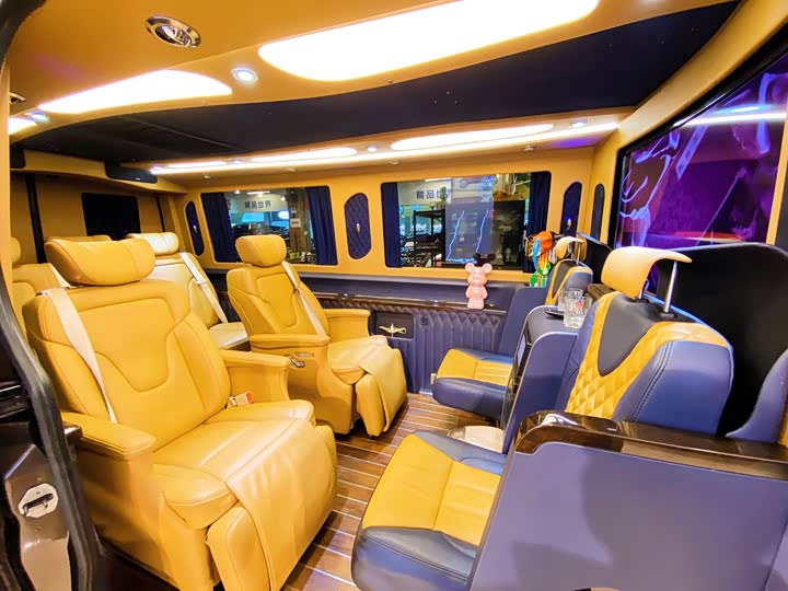 Mercedes-Benz Sprinter 2016 3.5 L AT — фото 15
