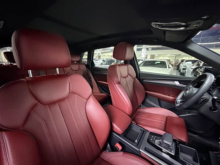 Audi Q5L 40 TFSI люкс-динамик — фото 14