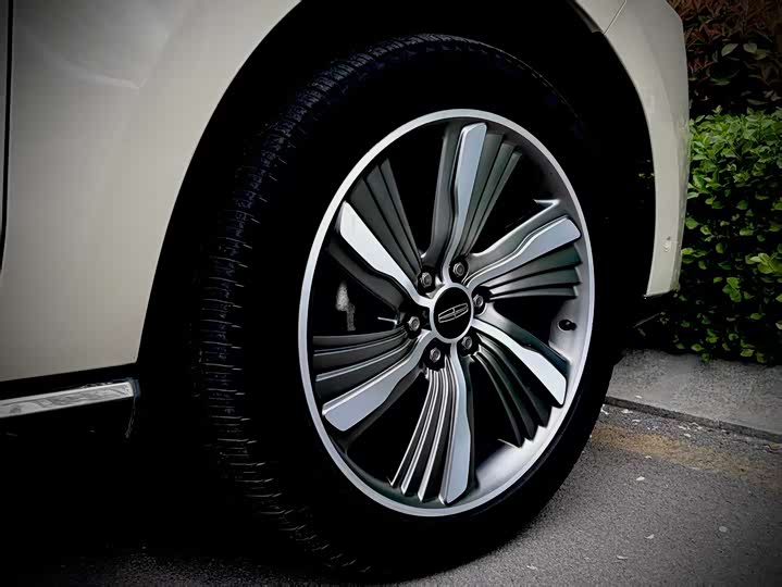 Lincoln Navigator — фото 15