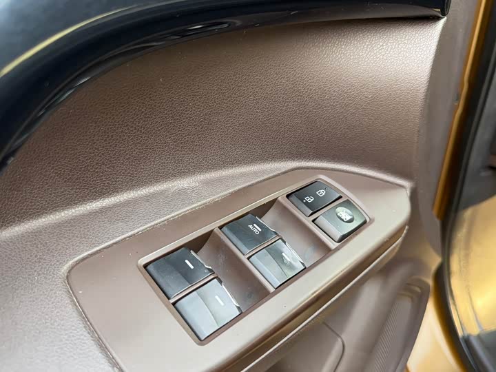 Trumpchi GS4 2015 200 T G-DCT — фото 14